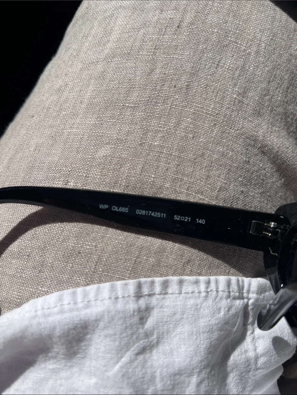 Tommy Hilfiger Black Cat-Eye Sunglasses